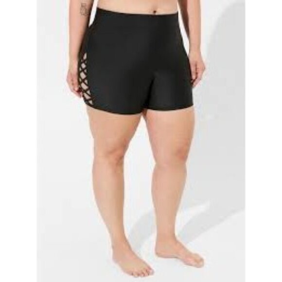 Torrid Womens Black Swim Shorts With Stylish Lattice Side Detail Size 3 Comfy St - Picture 1 of 6